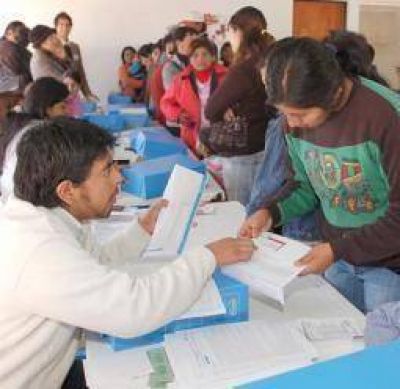 En La Rioja, 19 mil familias refuerzan su fr�gil econom�a con la Tarjeta Social