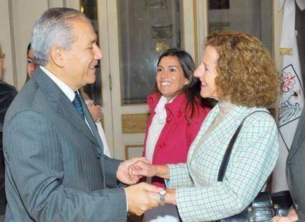 Conmemoraron su d�a los periodistas juje�os 