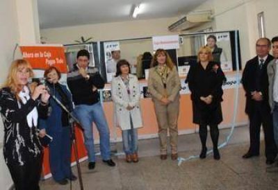 Inauguraron boxes exclusivos para motomandados en Caja Municipal