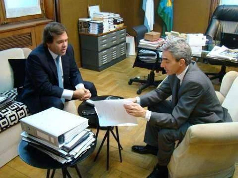 	Meoni: "Se est� trabajando para reestablecer el servicio del tren de pasajeros" 