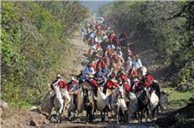 El gobernador y el intendente encabezaron la cabalgata hasta Quebrada de la Horqueta