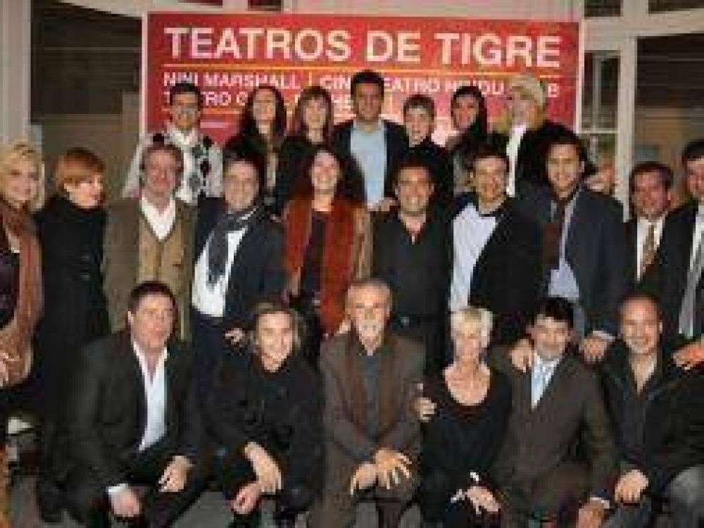 Tigre: Massa present� temporada de teatro 2011 junto a Jorge Rial