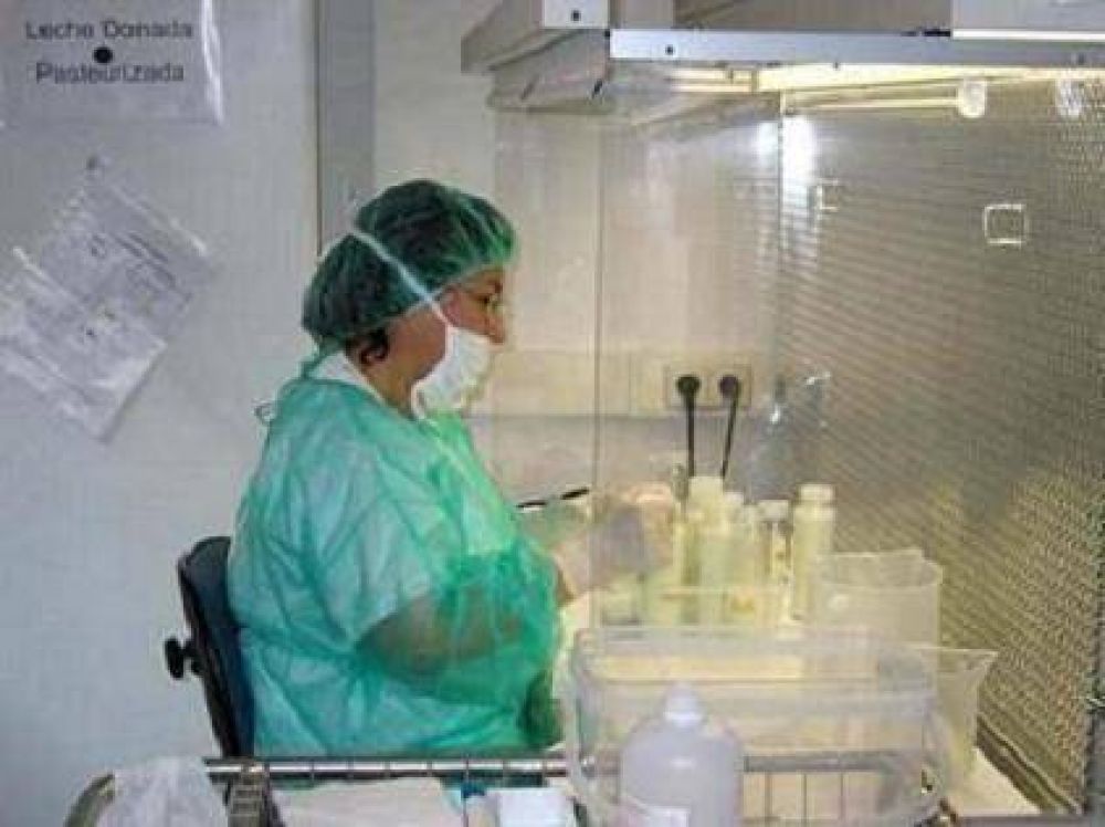 El Mel�ndez suma su ayuda solidaria al Banco de Leche de La Plata  
