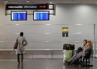  La suspensi�n de los vuelos durar� hasta el pr�ximo lunes