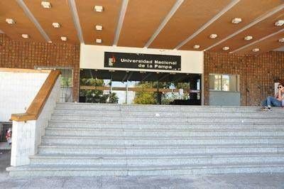 UNLPam: Graduados repudian un proyecto