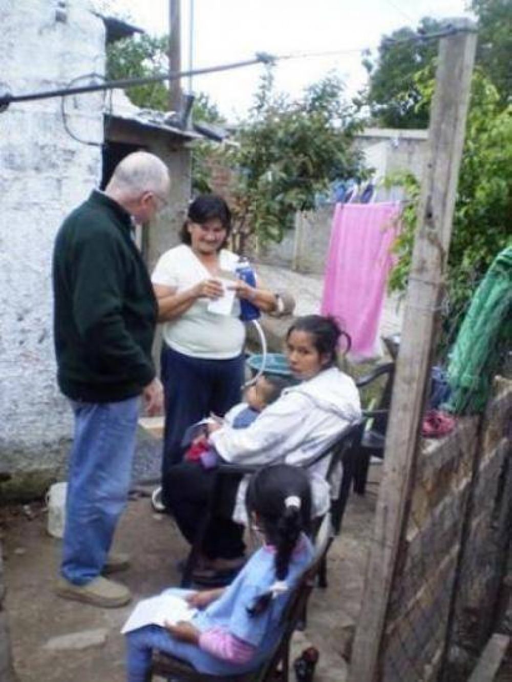 Nazar arranc� en el San Jos� Obrero con ciclo de caminatas 