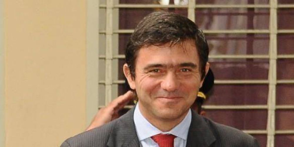 El PJ en Luj�n: Debandi dice que le gan� a L�pez Puelles por 101 votos