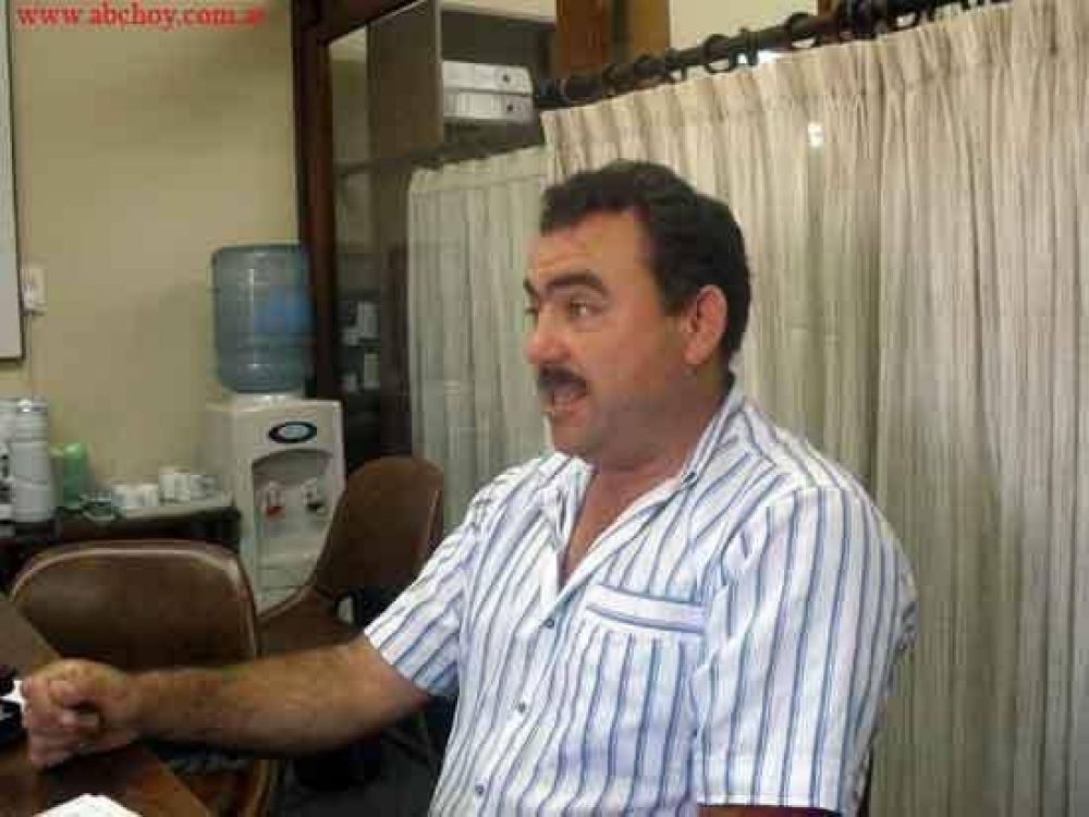 Daniel Salvi: �Estamos contentos con el aumento que otorgamos a los taxistas�