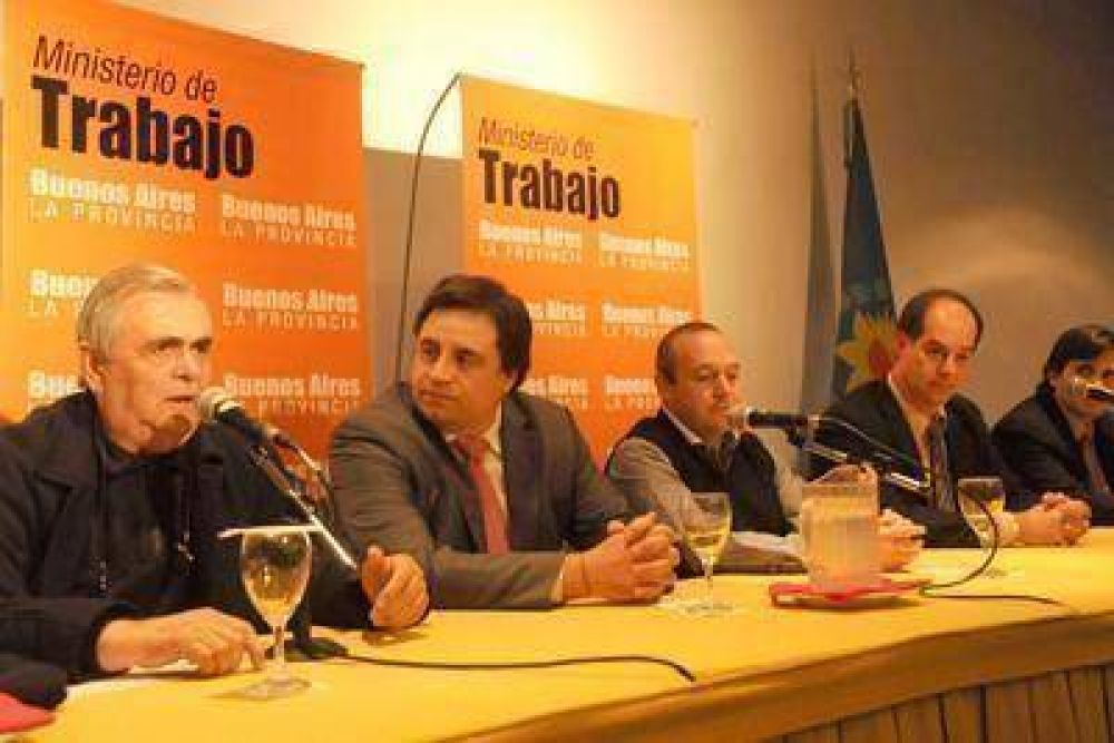 Entregaron las credenciales del programa Alas a marplatenses
