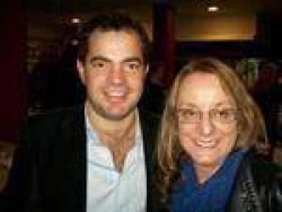 Lisandro Bonelli, junto a Alicia Kirchner