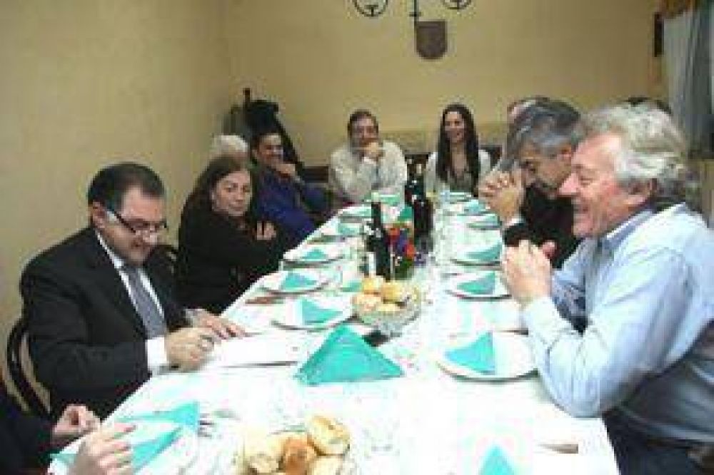El sistema de "Ventanilla Unica" llega a la sede de la C�mara de Comercio del centro 