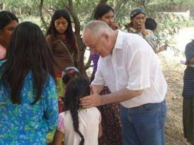 CON UNA CRECIENTE PARTICIPACI�N CIUDADANA 