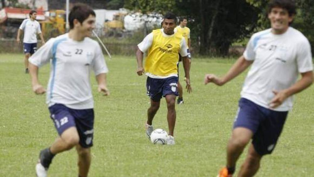 Atl�tico y San Mart�n entrenan pensando en la �ltima fecha