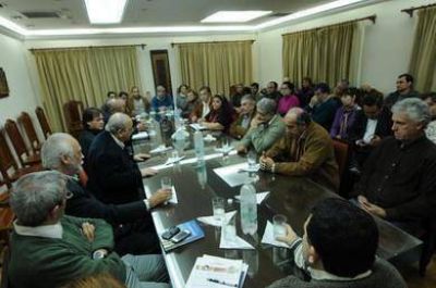 La UCR dar� pelea por el sello del Frente C�vico