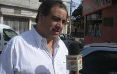 Figurita repetida. Julio Mart�nez ser� nuevamente candidato por la UCR