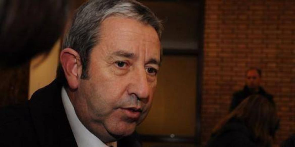 Cobos: "La Fundaci�n de las Madres recibi� m�s dinero que Mendoza"