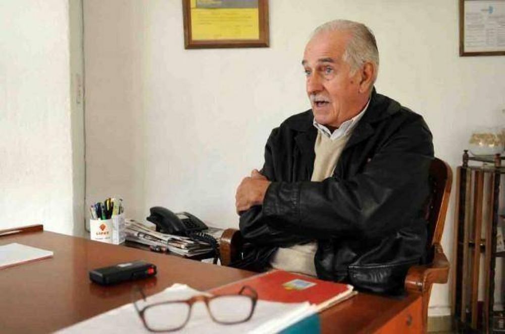 Eduardo Conde: "Carlos Calvo tiene vocaci�n de servidor p�blico"