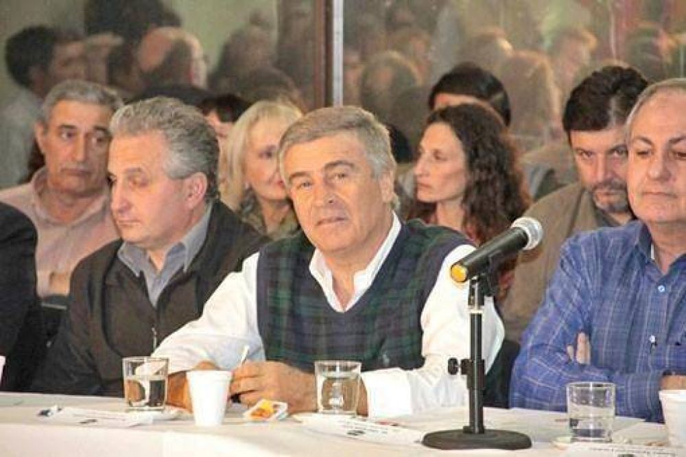 Aguad: �El candidato a vice puede ser un extrapartidario�