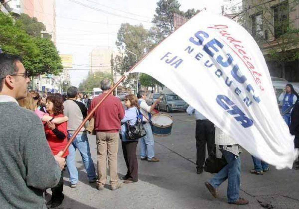 Pretenden modificar el Convenio Colectivo de Trabajo del Poder Judicial 