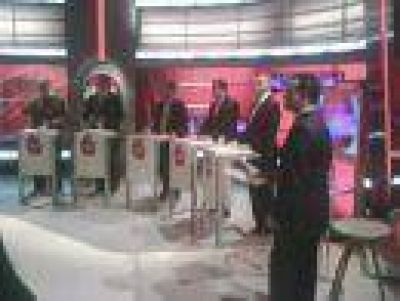 MUCHOS LUGARES COMUNES, POCAS PROPUESTAS 