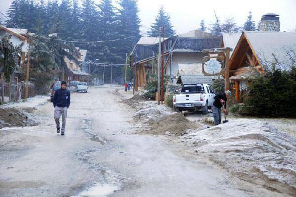Un paquete de emergencia para Villa la Angostura 
