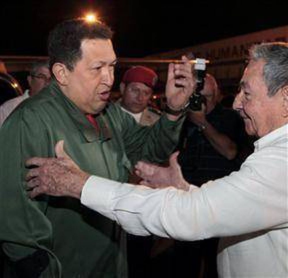 Ch�vez gobierna desde Cuba