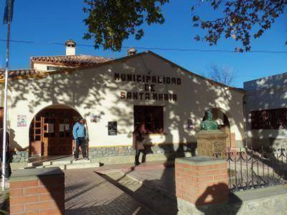 La administraci�n Municipal, ejemplo provincial