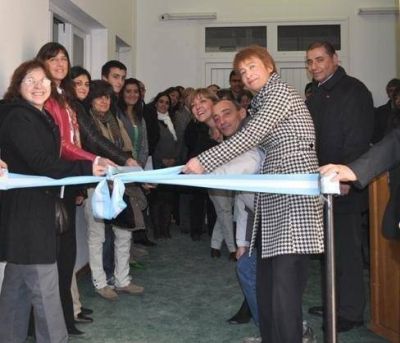 R�os inaugur� las nuevas instalaciones de la Direcci�n de Discapacidad