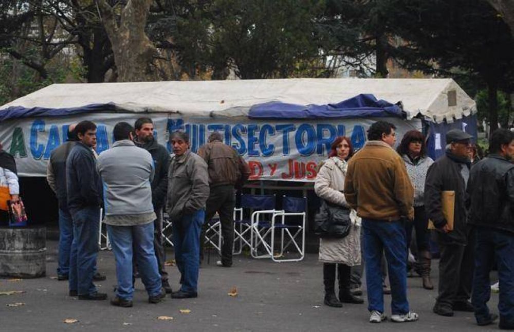 Por peleas internas se levant� la �carpa por la inseguridad�