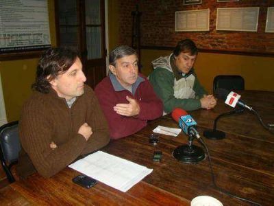 La UCR denunci� �presiones� y confirm� que Reino ser� candidato