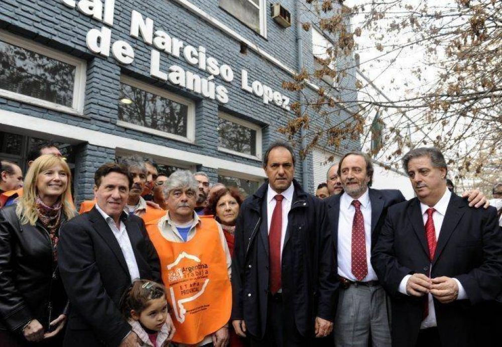 MINISTERIO DE SALUD - SCIOLI Y COLLIA RECORRIERON OBRAS DEL HOSPITAL �NARCISO L�PEZ� DE LAN�S