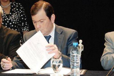 El Gobierno recibi� la cesi�n del terreno donde construir� el hospital