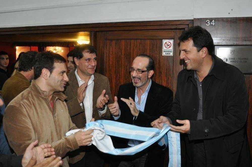 Se abri� en Don Torcuato la temporada teatral 2011 
