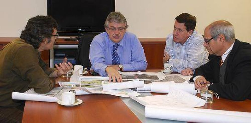 D�AZ P�REZ Y SCHIAVI FIJARON PAUTAS DE TRABAJO PARA MEJORAR EL TR�NSITO 