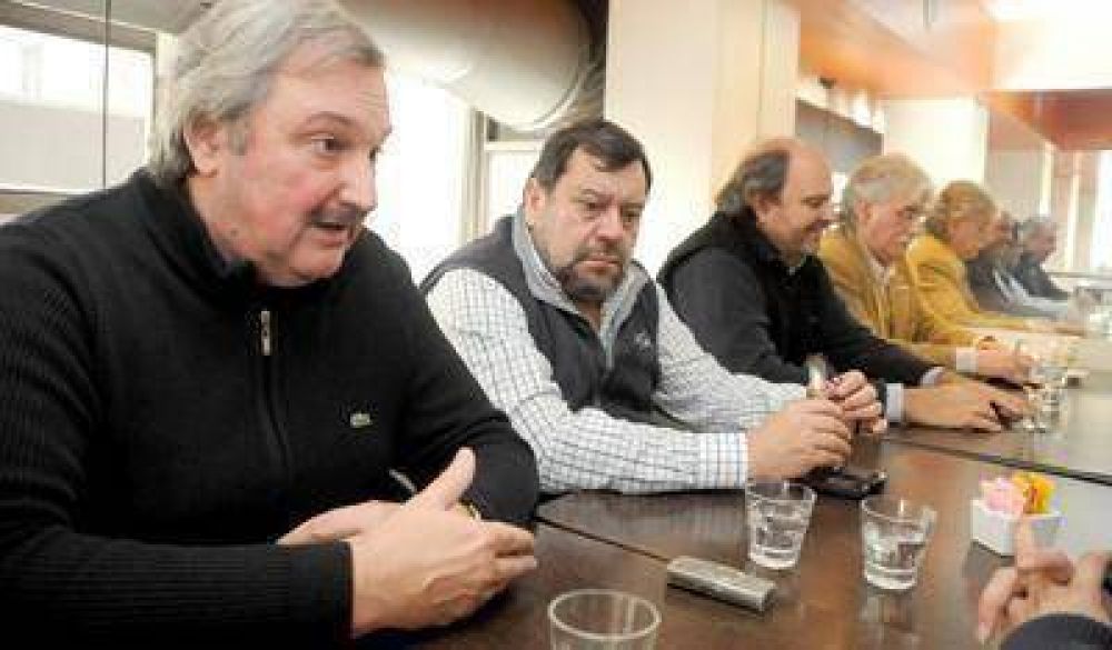 Apoyo para la reelecci�n de Pulti  