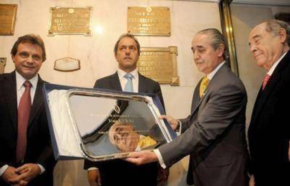 Emotivo y sencillo acto para celebrar el Cincuentenario de la Bolsa de Comercio