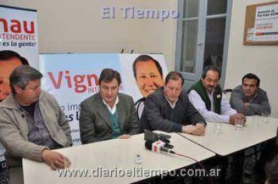 Omar Ducl�s:"Constituimos esta fuerza con coherencia y una clara orientaci�n ideol�gica" 