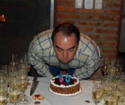A 6 meses del Narcoesc�ndalo: NADA QUE FESTEJAR