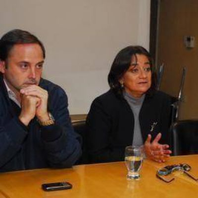 La Rioja y el Gobierno electo de Catamarca realizar�n acciones conjuntas para destrabar la pr�rroga de la Promoci�n Industrial