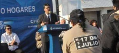 GOBIERNO ENTREG� 12 VIVIENDAS EN EL BARRIO 17 DE JULIO