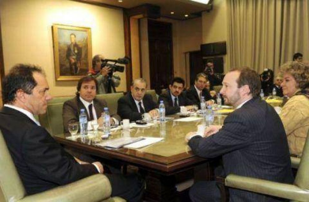 Una trama cargada de suspicacias