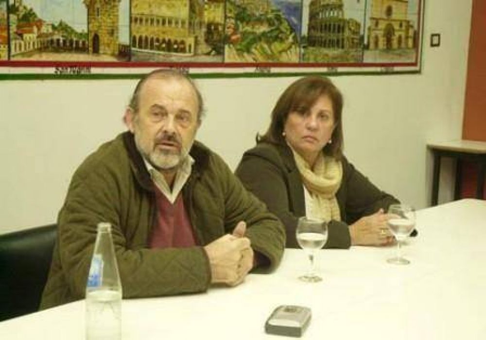 El diputado nacional Eduardo Amadeo disert� sobre pobreza