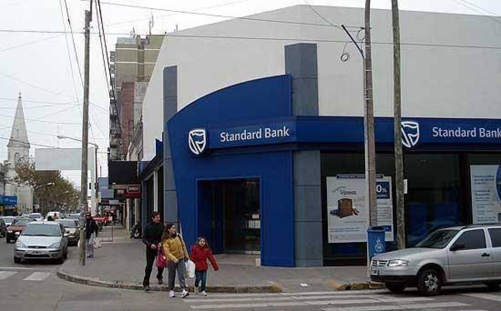 El mayor banco chino lleg� a un acuerdo para comprar el Standard