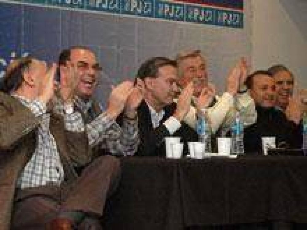 Se re�ne Congreso del PJ con esfuerzos por acordar candidaturas en Bariloche