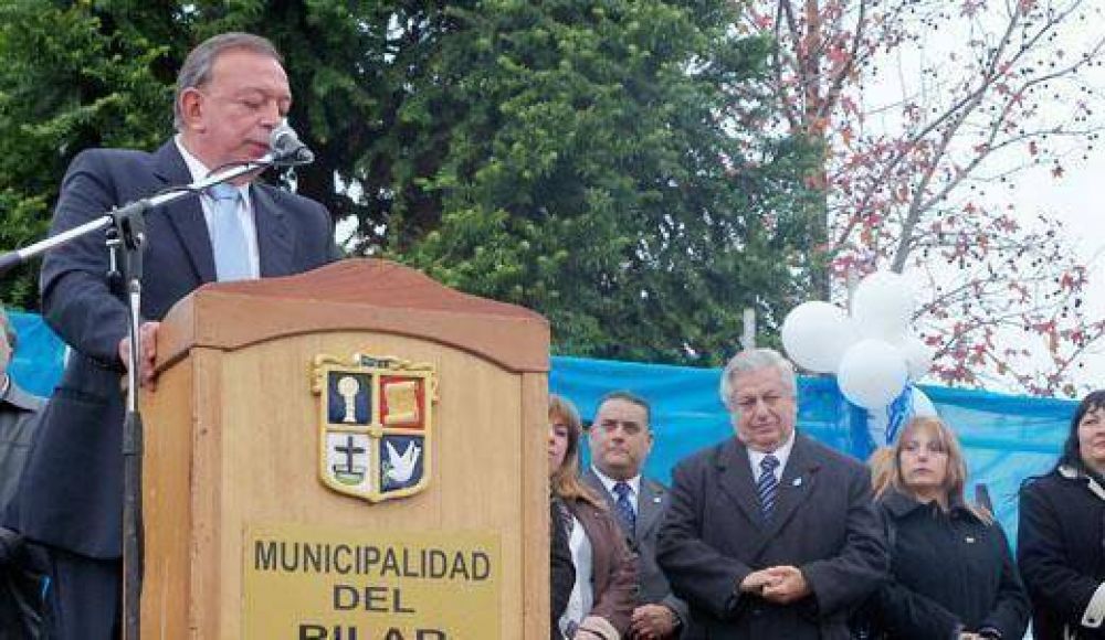 C�mo ven los pilarenses a los pol�ticos