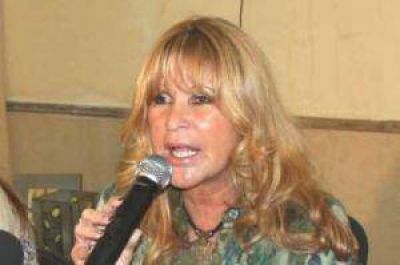 Ma�ana la intendenta Ayala convocar� a elecciones en la capital provincial