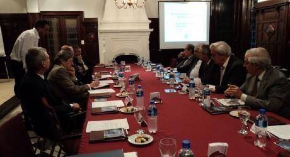 Autoridades de Bolsas de Comercio avizoran un futuro promisorio para el mercado de capitales
