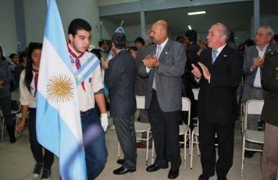 Acto oficial por el D�a de la Bandera