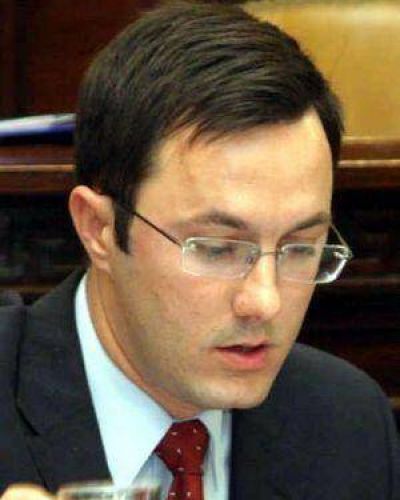 Candidato radical quiere una polic�a propia para San Mart�n