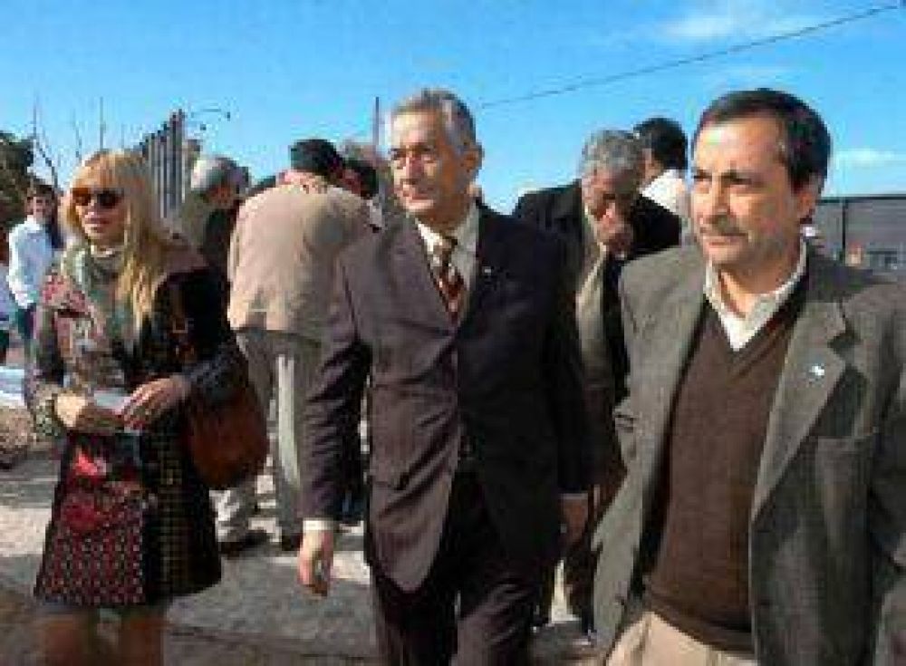 Pese al acuerdo, en el PD siguen resistiendo a Rodr�guez Sa�